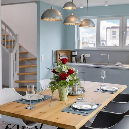 Neukamp 17b Fischerhuette בית נופש