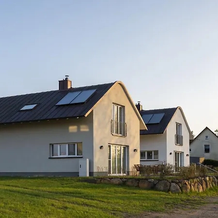 Neukamp 17b Fischerhuette בית נופש